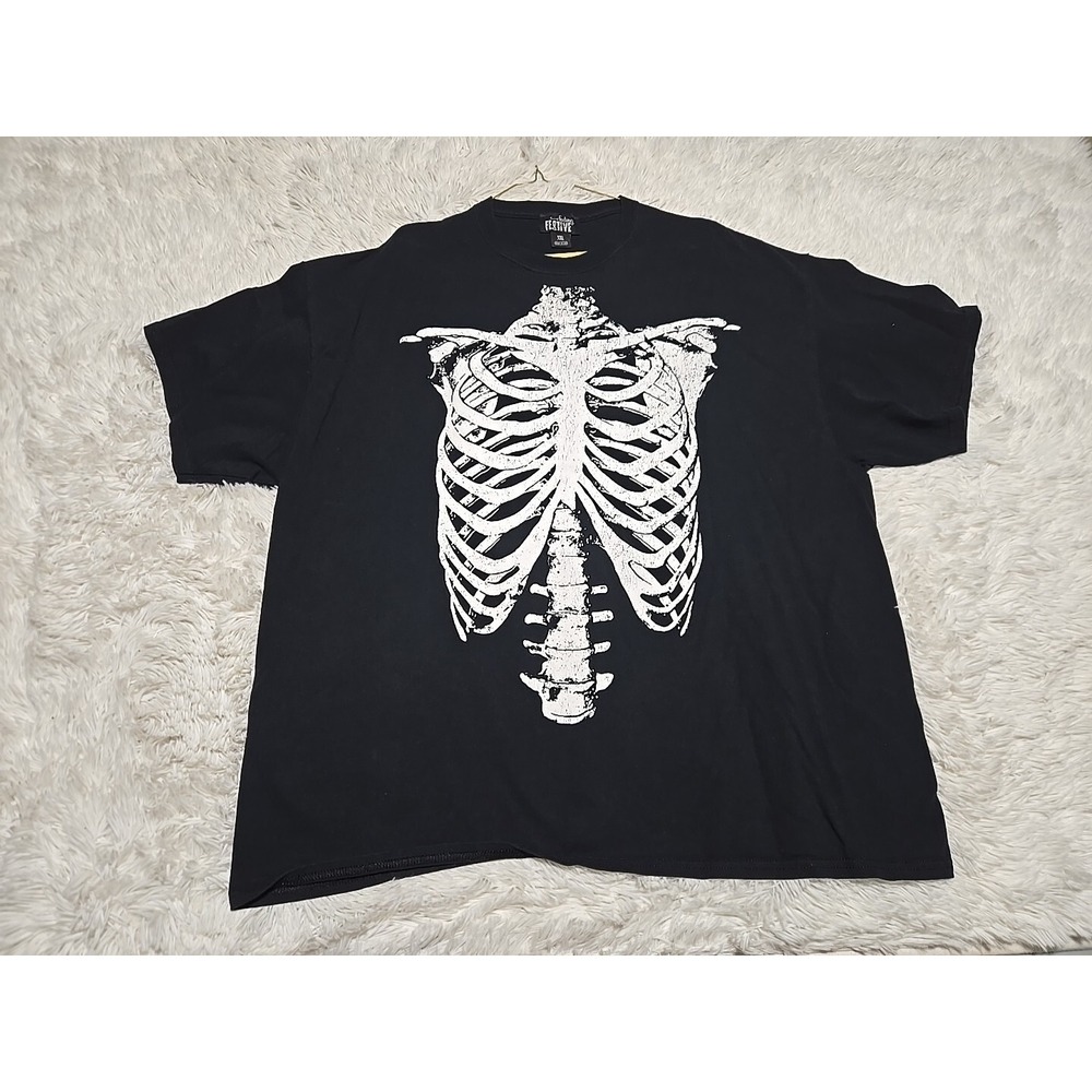 Vintage 90s Feeling Festive Skeleton Ribs‎ Black XXL T-Shirt Made USA Cobra Kai